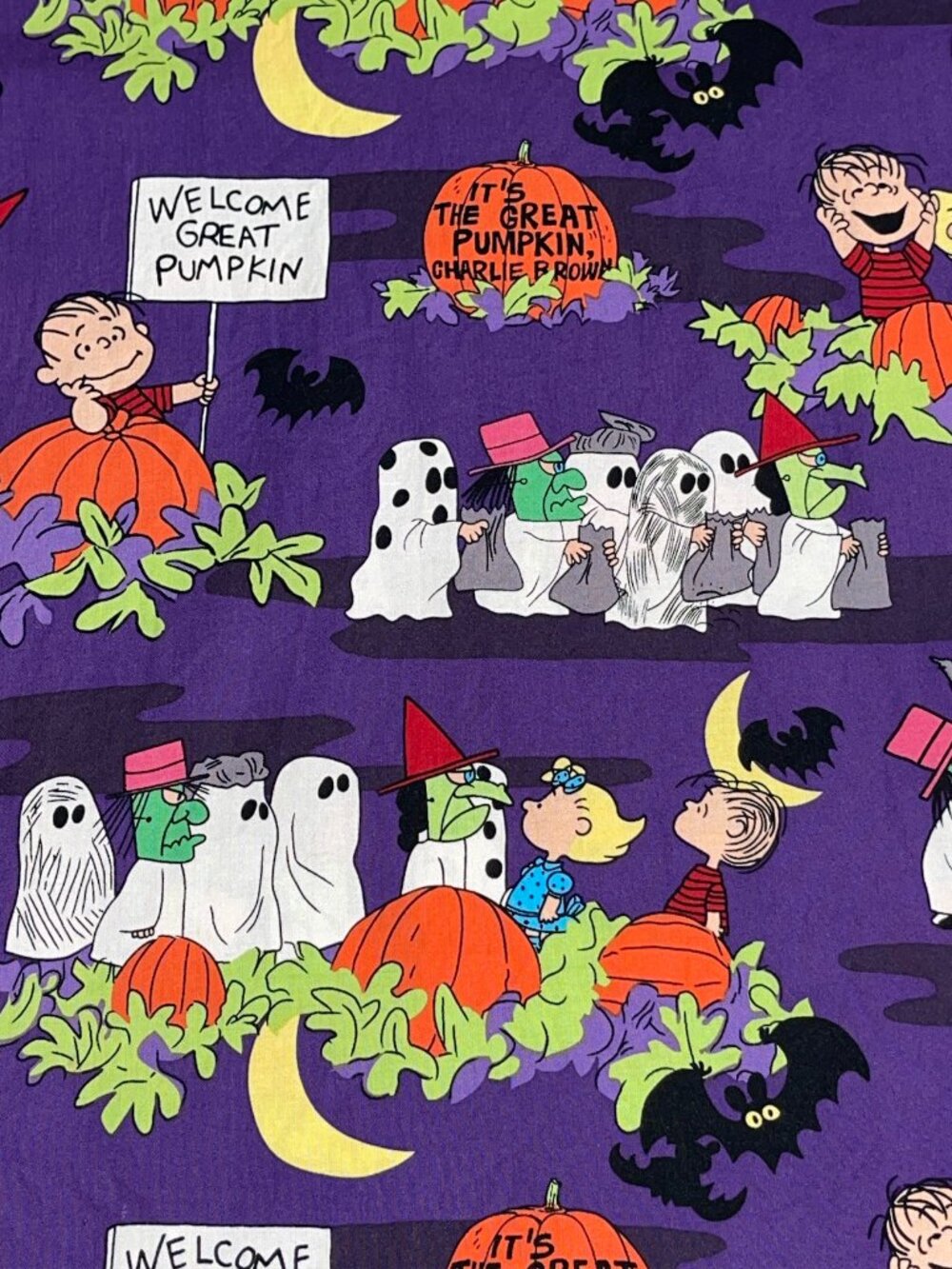 PEANUTS Womens Scrub Top Halloween Great Pumpkin Charlie Brown Plus Sz 2X Purple - Picture 5 of 10